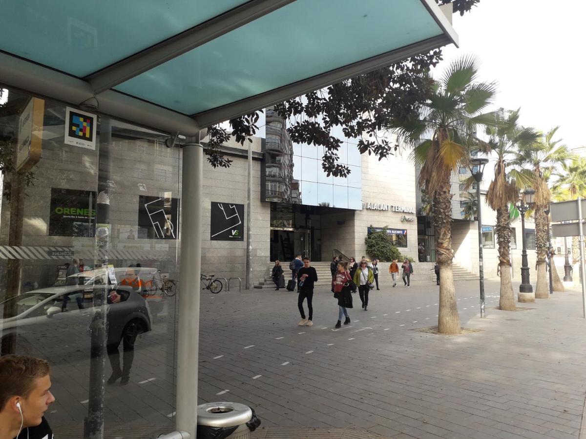 Eve ,Estacion Central 알리칸테 외부 사진